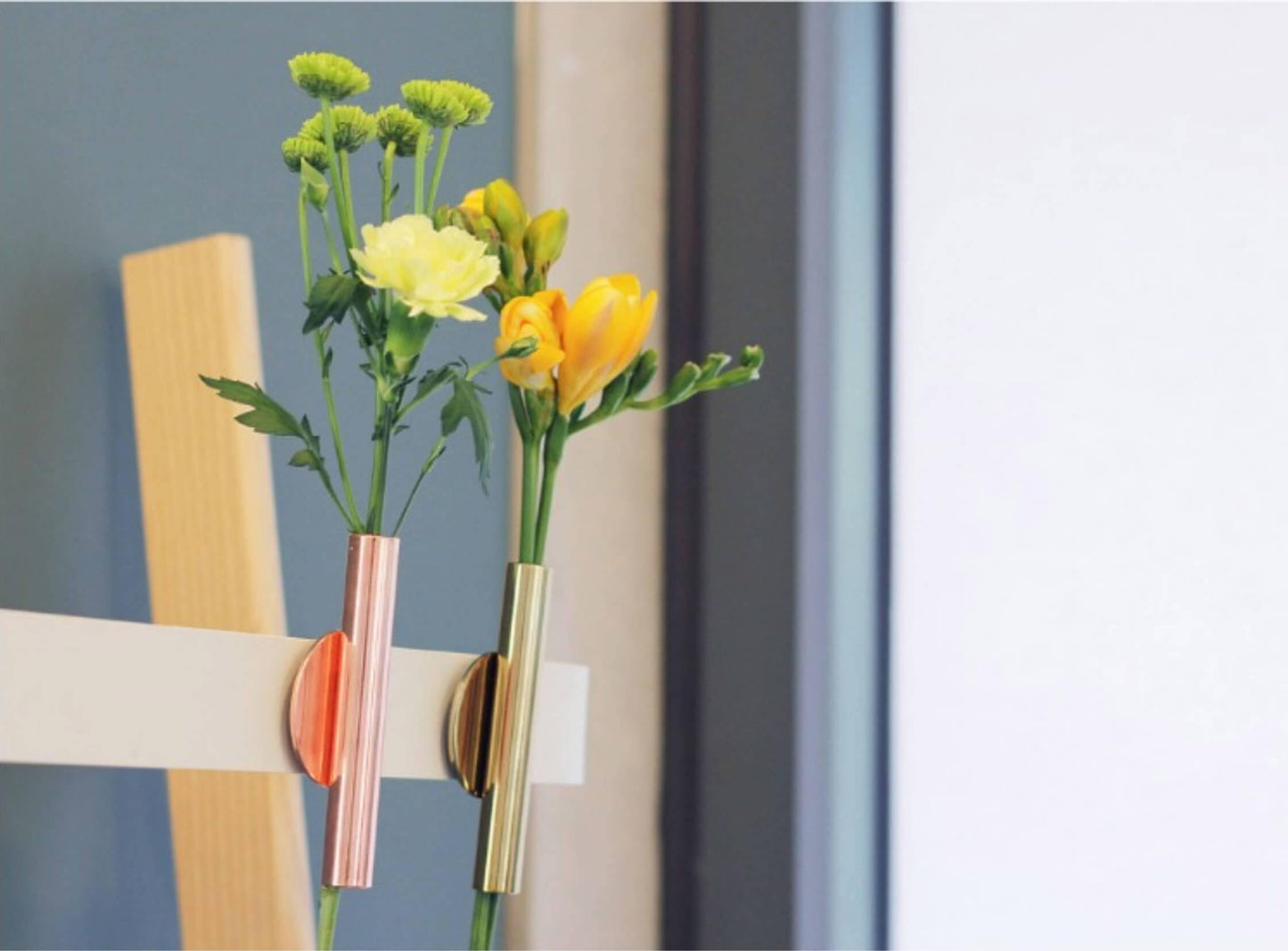 Gold Magnet Wall Vase - Nordic Side -