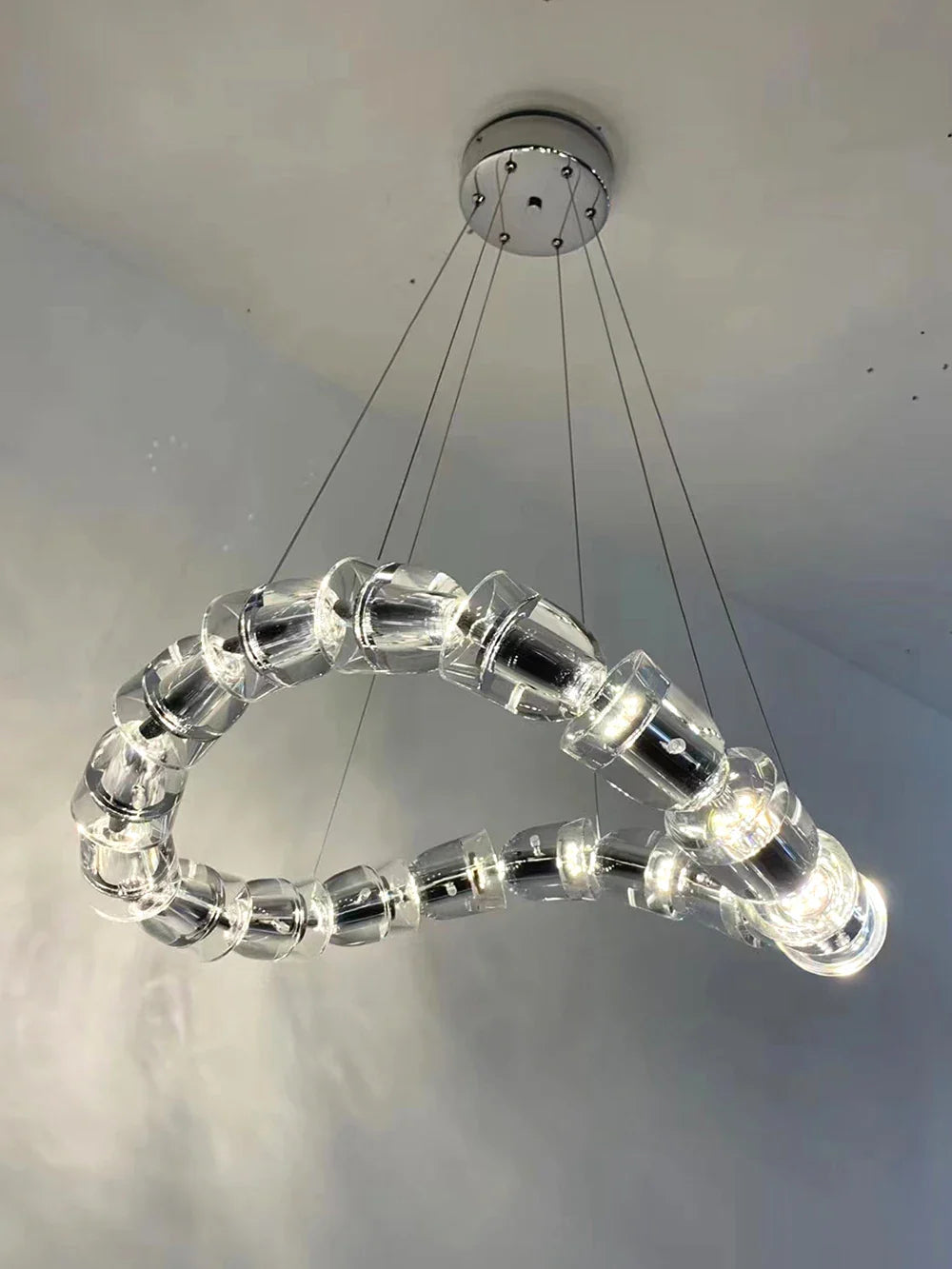 KONGA Necklace Luxury LED Pendant Lights Post-Modern Chandeliers Staircase Hotel Villa