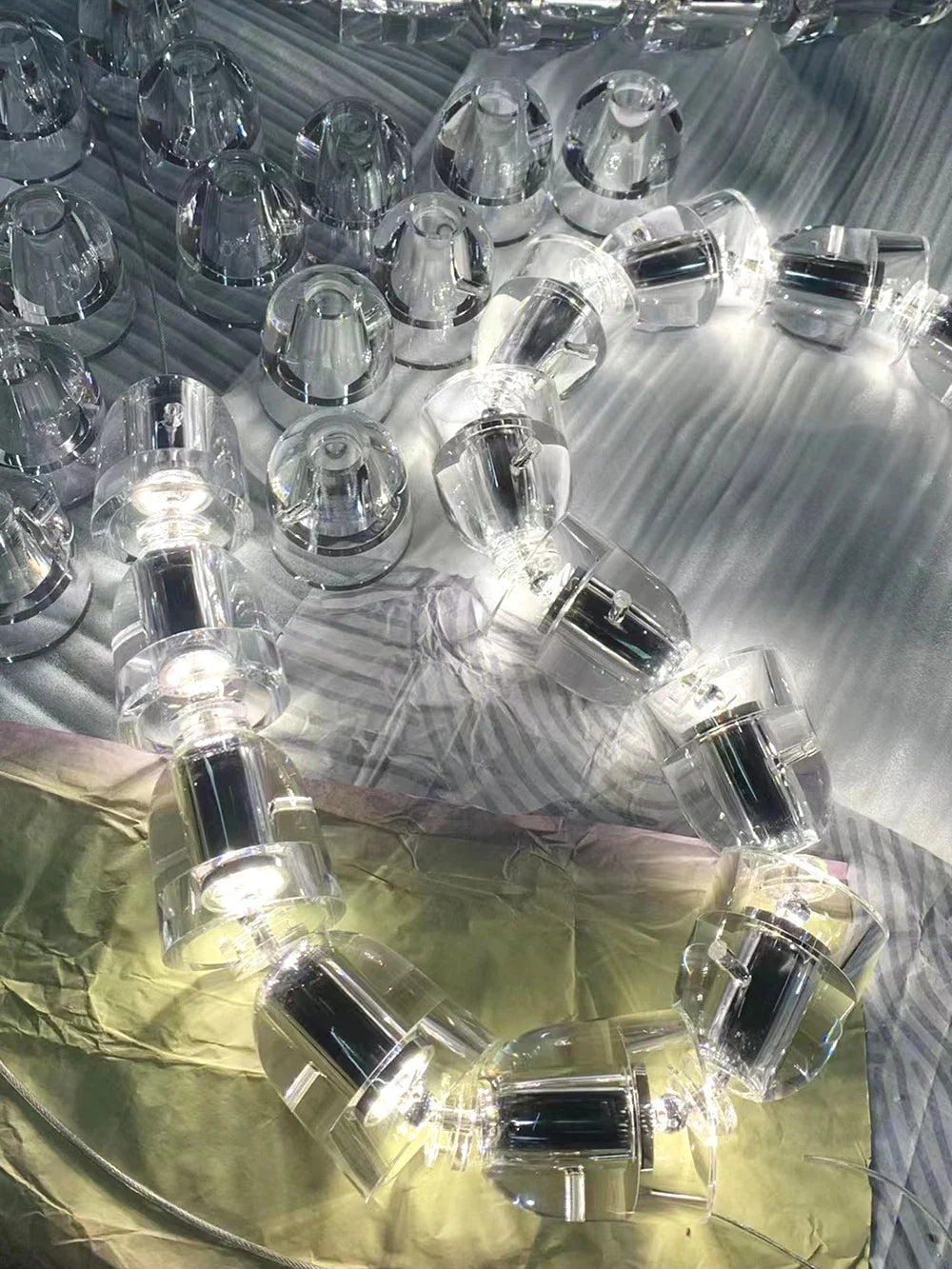 KONGA Necklace Luxury LED Pendant Lights Post-Modern Chandeliers Staircase Hotel Villa