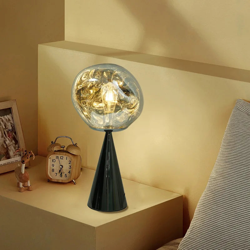 Vailuke Modern Creative Lava Lampshade LED Table/Floor Lamp