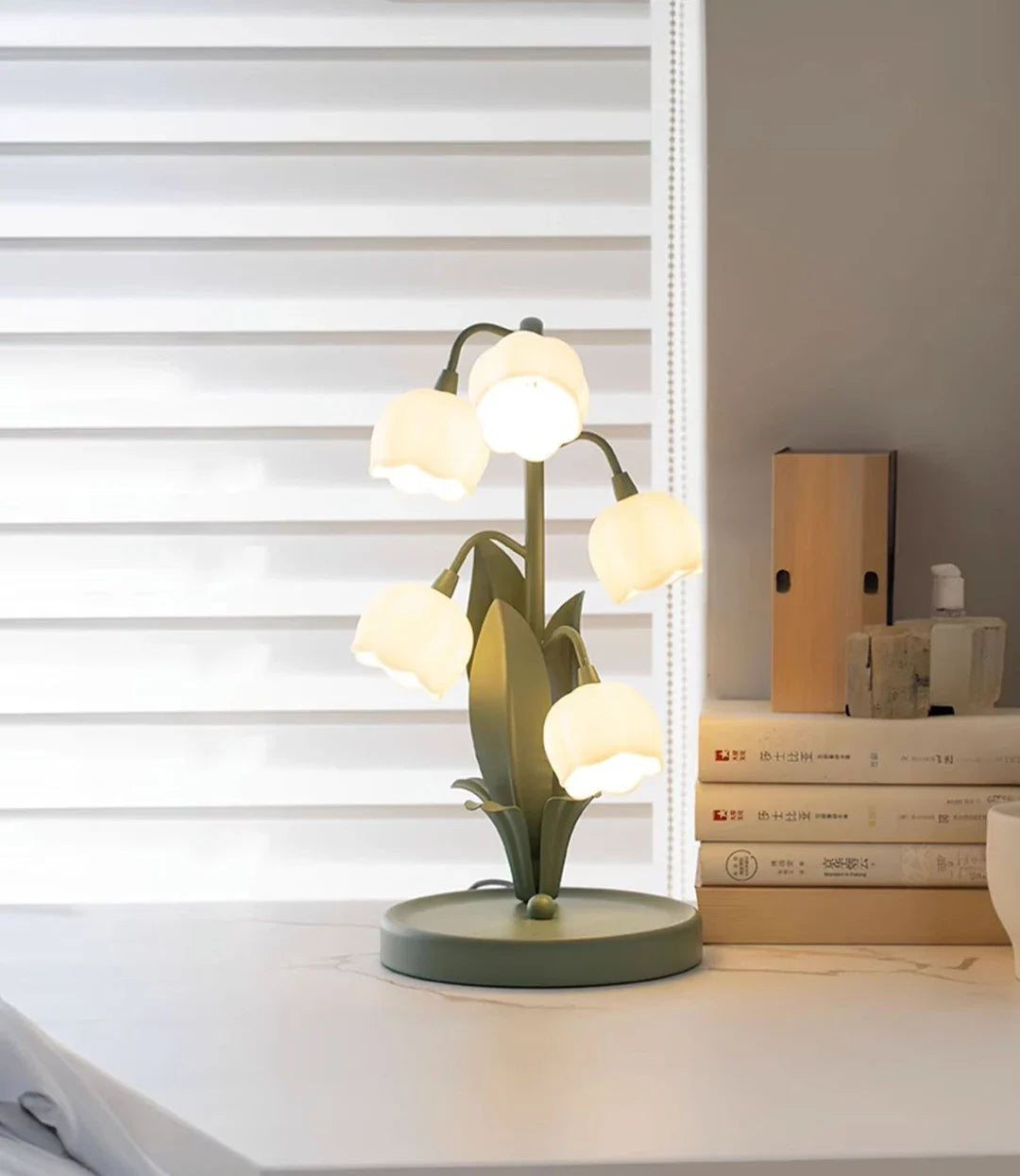 French Rural Retro Green PC Lily-Valley Flower Plant Table Lighting