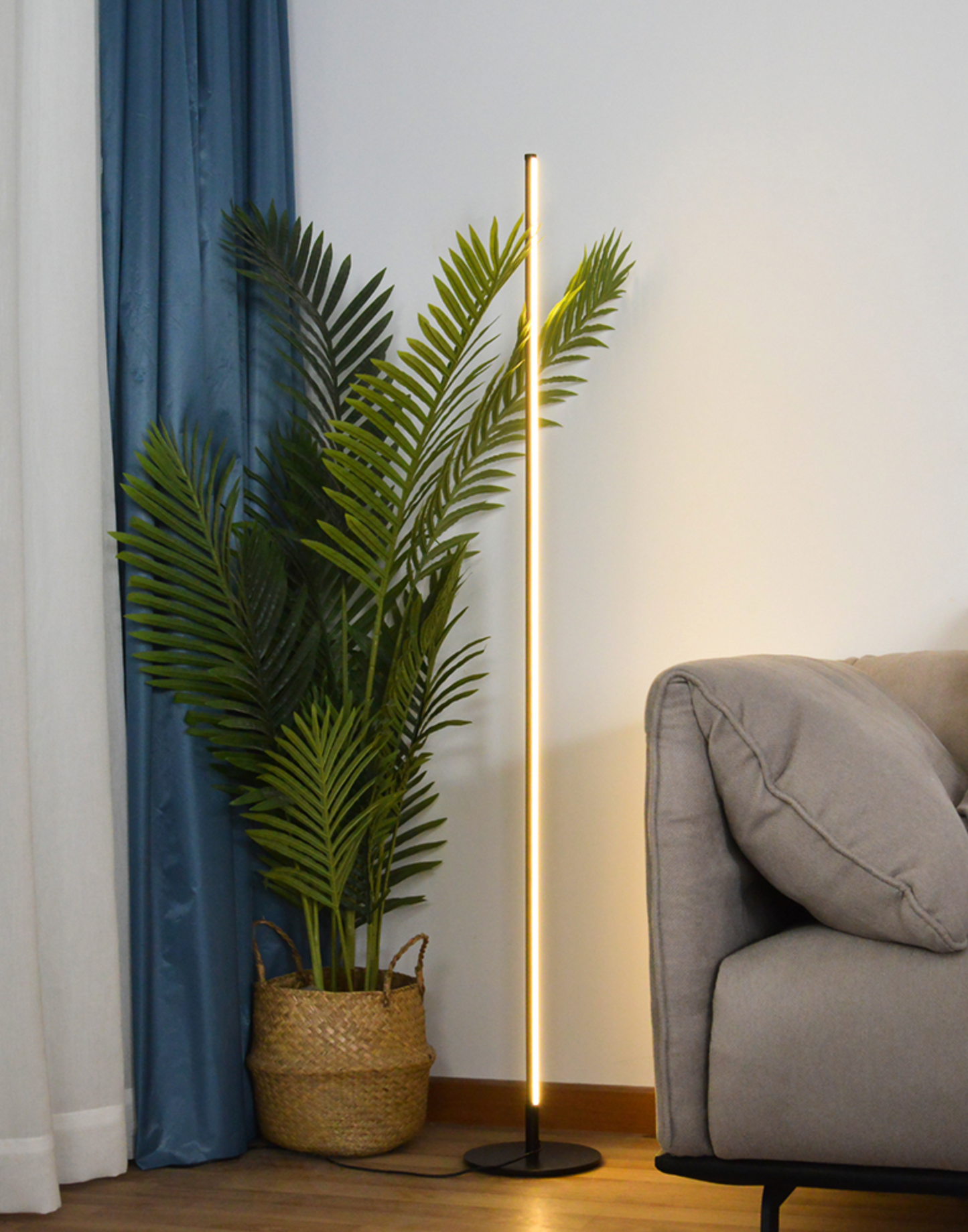 Trong - Minimalist LED Standing Lamp