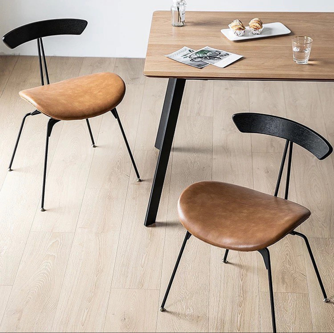 Elegant Leather and Wood Chair for Elegant and Special Interior
