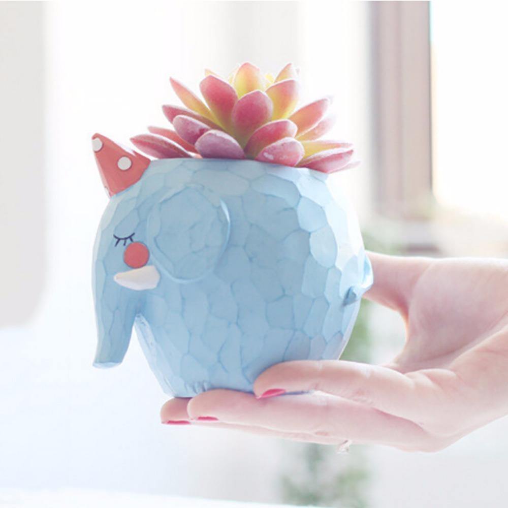 Natural Resin Animal Plant Pot - Nordic Side -