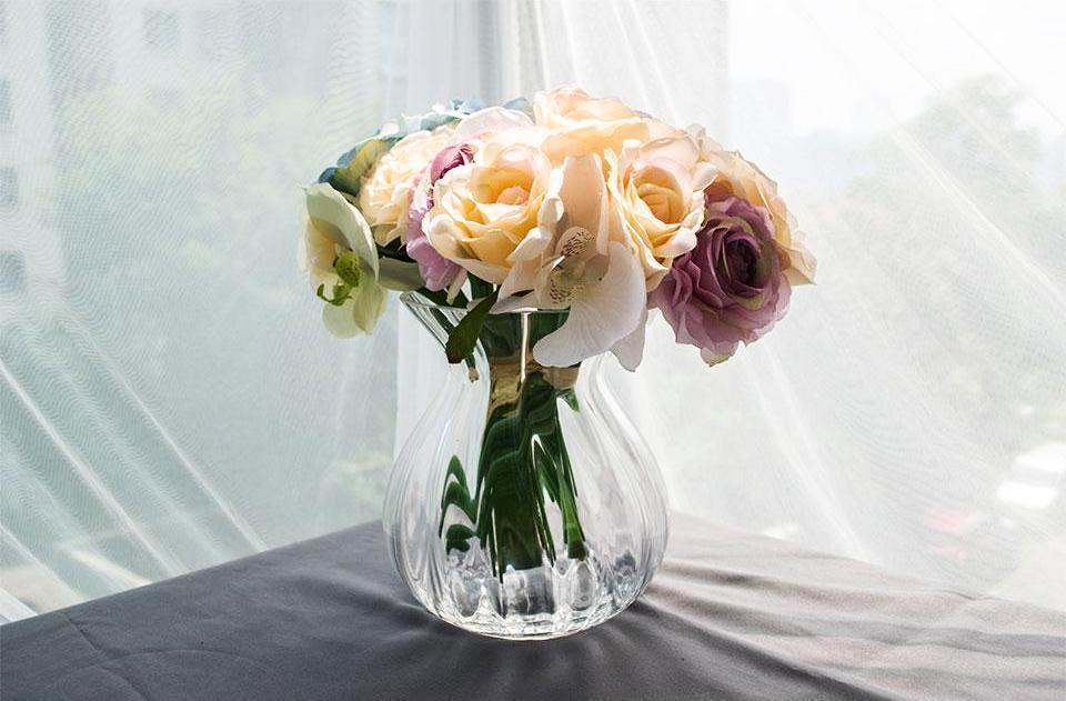 Orchid Rose with Vase - Nordic Side -
