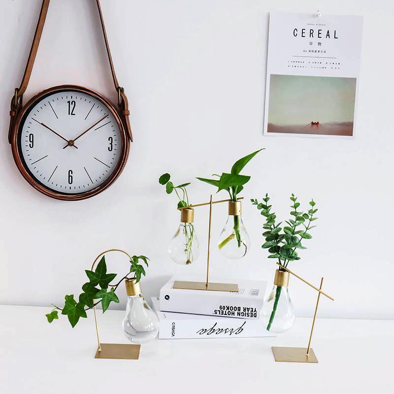 Lightbulb Vases - Nordic Side -