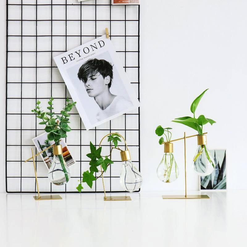 Lightbulb Vases - Nordic Side -