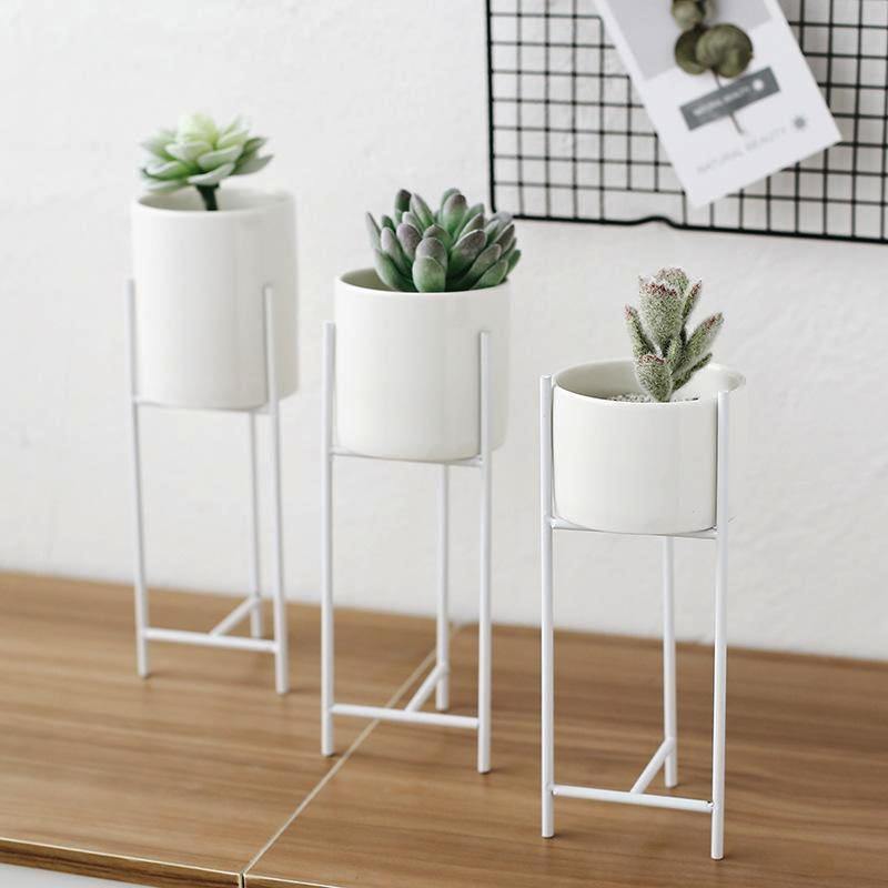Iron Ceramic Tabletop Vase - Nordic Side -