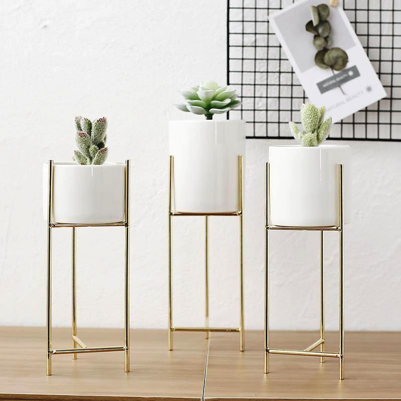 Iron Ceramic Tabletop Vase - Nordic Side -