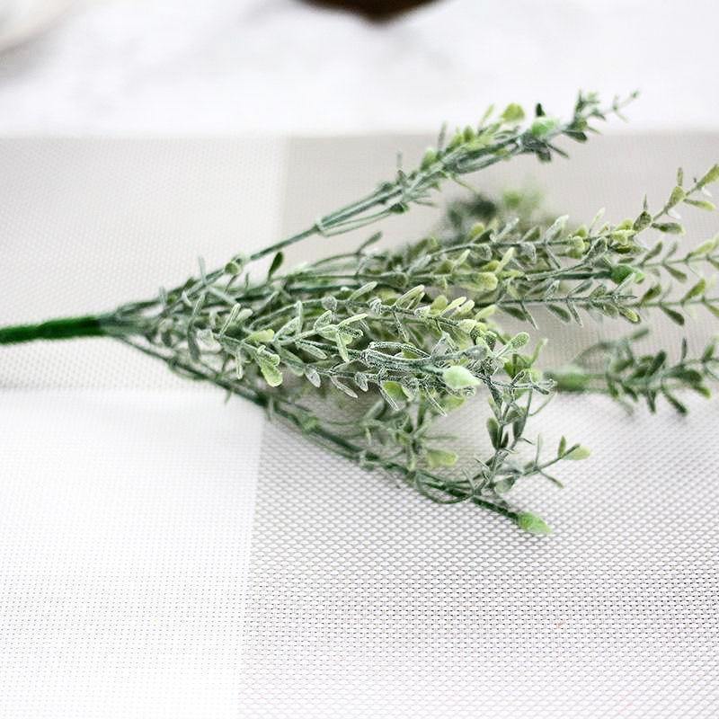 Small Eucalyptus Branches - Nordic Side -