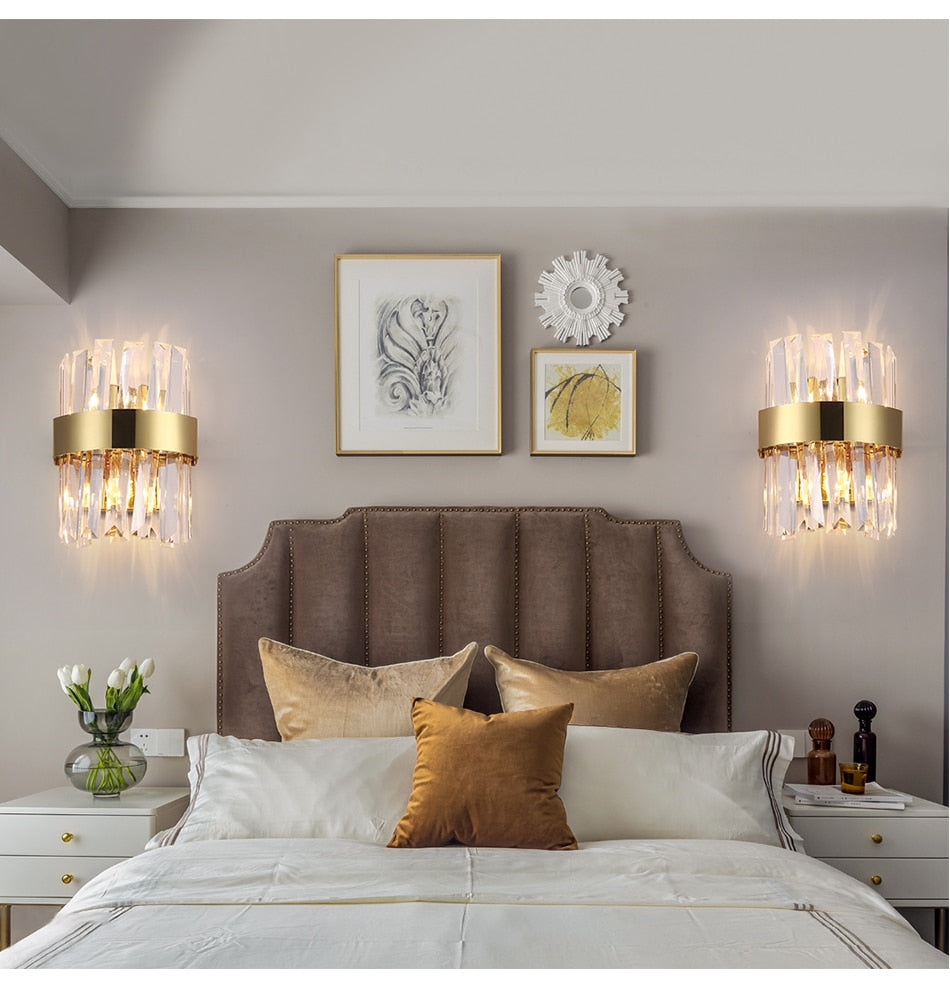 Ylk Valee - Contemporary Crystal Wall Sconce