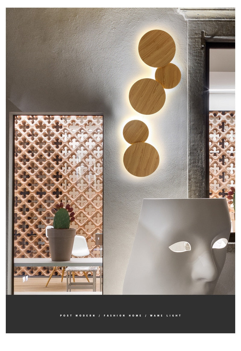 Zern Moule Round Aluminum Stair Light