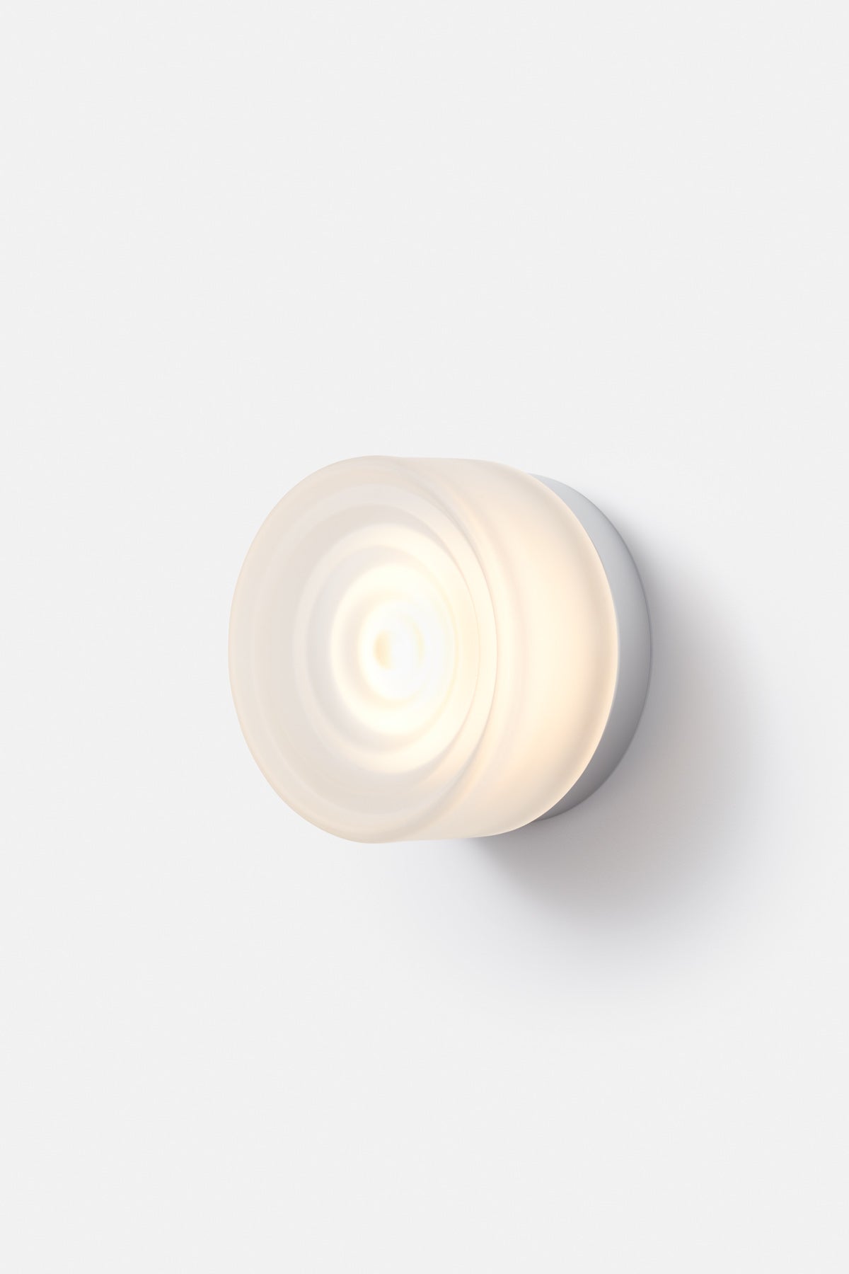 IIS Moyi Tempered Glass Wall Sconce
