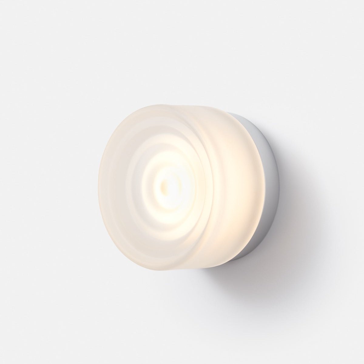 IIS Moyi Tempered Glass Wall Sconce
