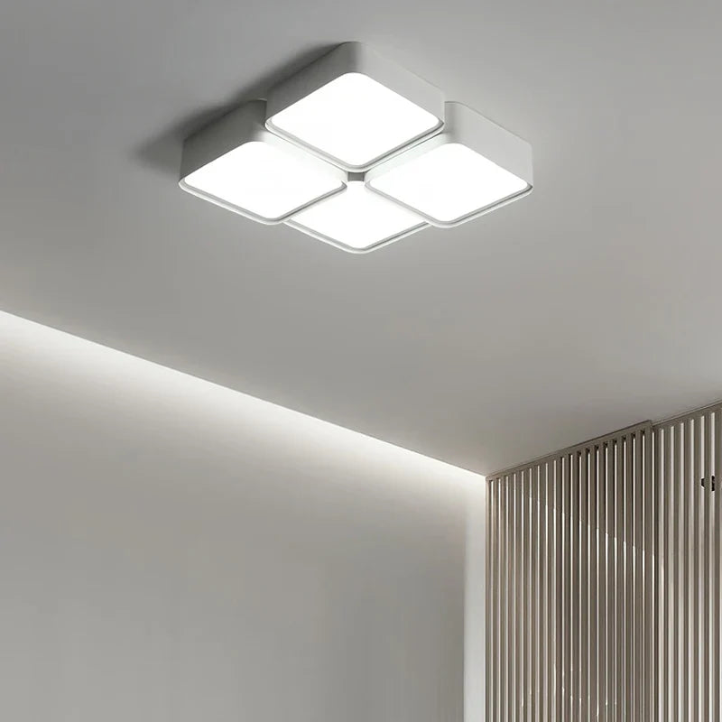 Qiyi Guaveor Elegant Ceiling Chandelier