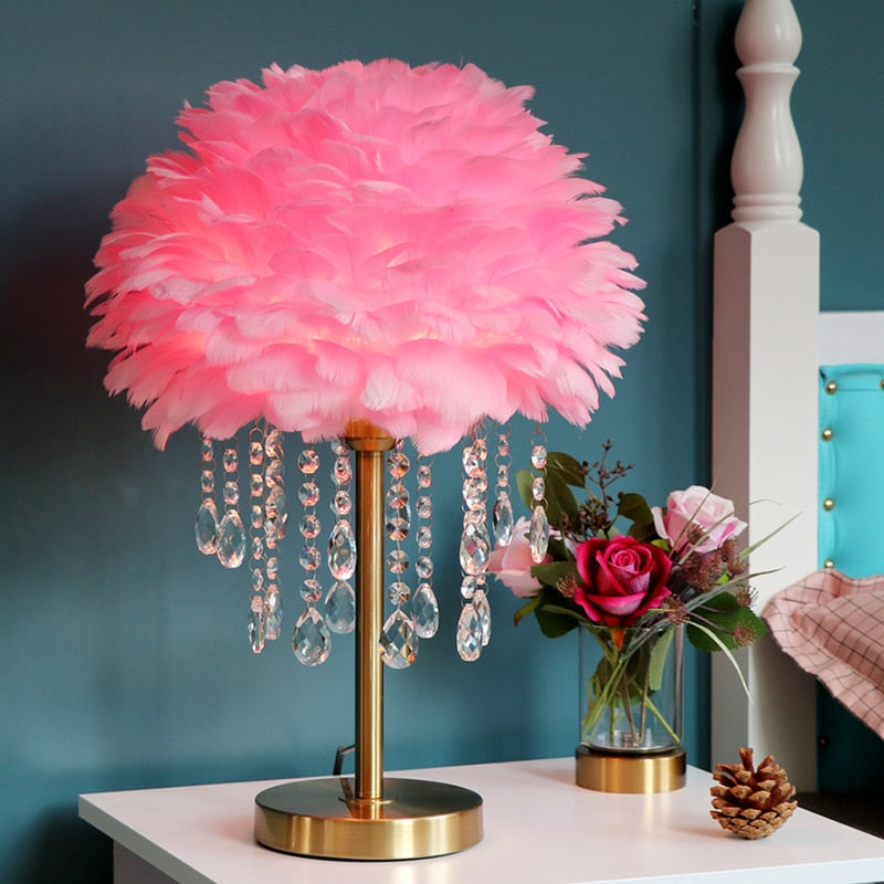 Nordic Feather Crystal Table Lamp