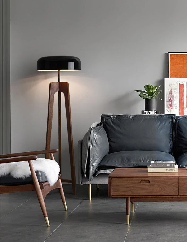 Vonee Classic Solid Wood Lamp