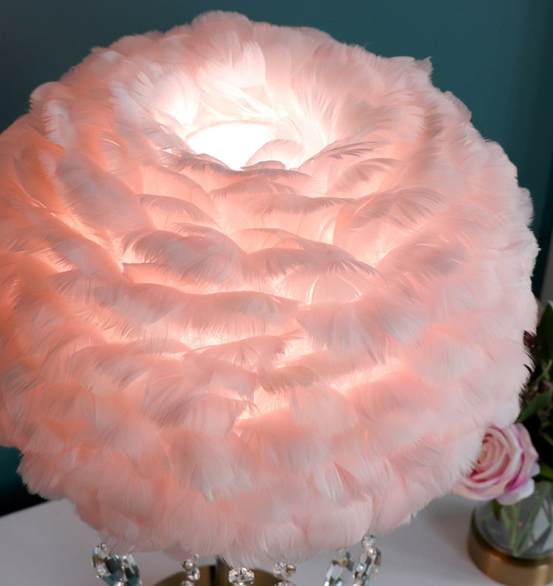 Nordic Feather Crystal Table Lamp