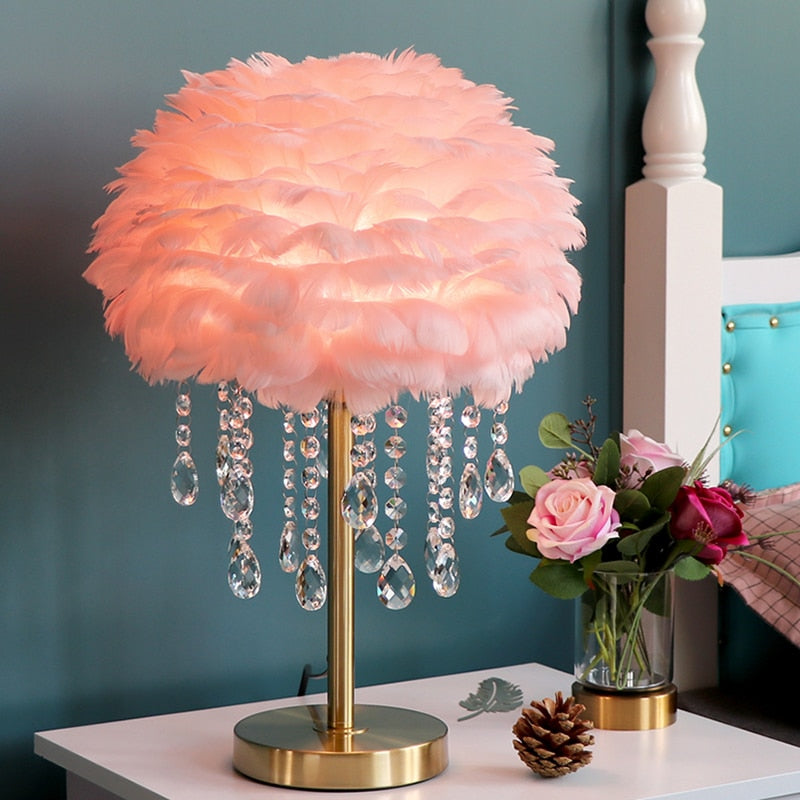 Nordic Feather Crystal Table Lamp