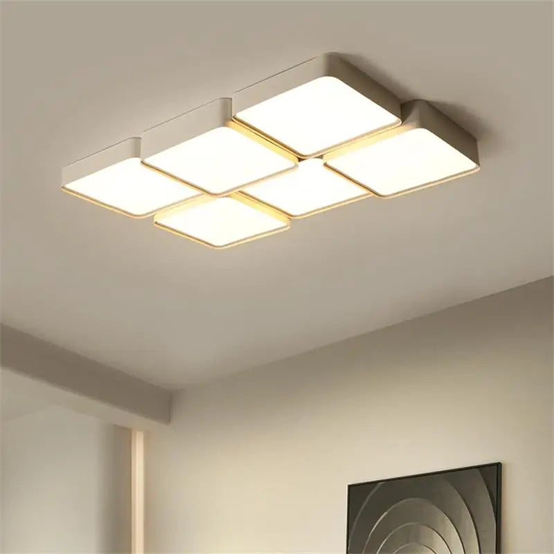 Qiyi Guaveor Elegant Ceiling Chandelier