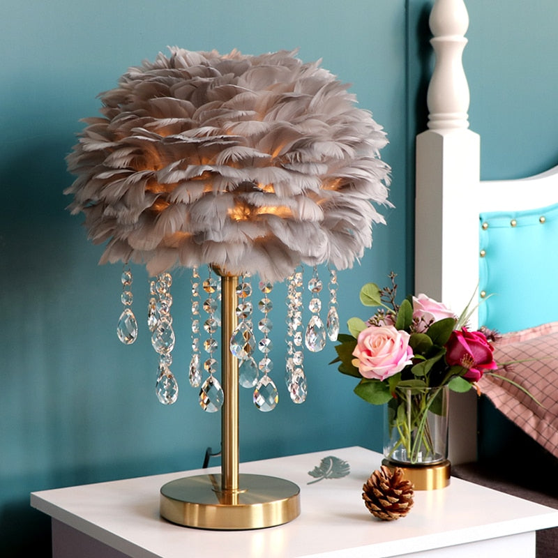 Nordic Feather Crystal Table Lamp