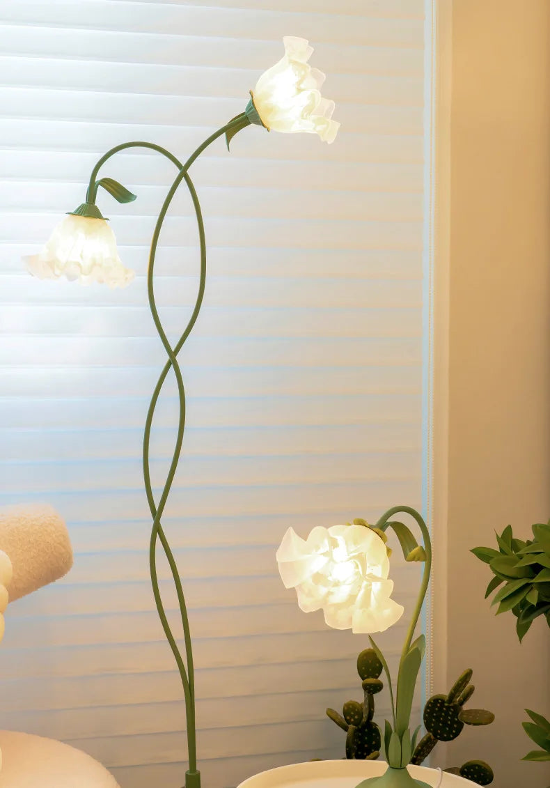 Vintage Pastoral Flower Table Lamp