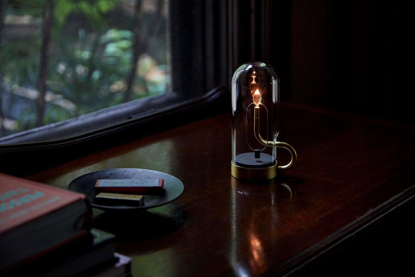 Ambient Candle™ - Cordless Candlestick Table Lamp