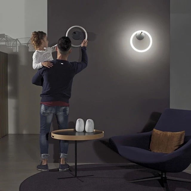 Ring Magnet Solo Wall Sconce