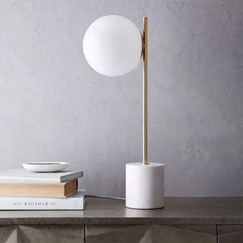 Simple Modern 1x Table Lamp